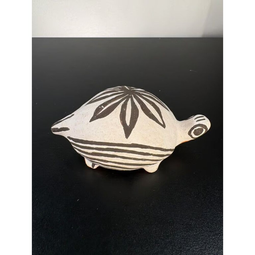 Acoma Pueblo Pottery Turtle Signed Hand Coiled New Mexico Native American